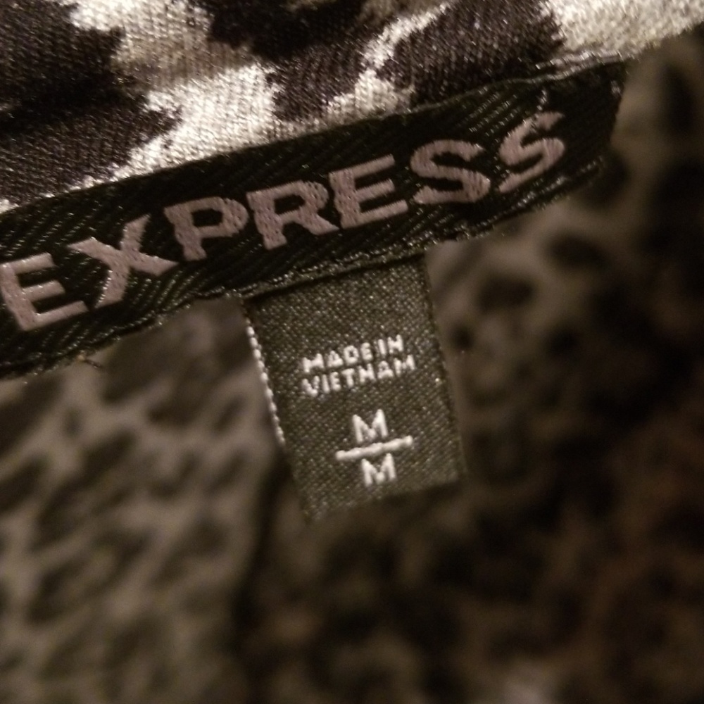 Express Backless Leopard Top - Picture 3 of 3